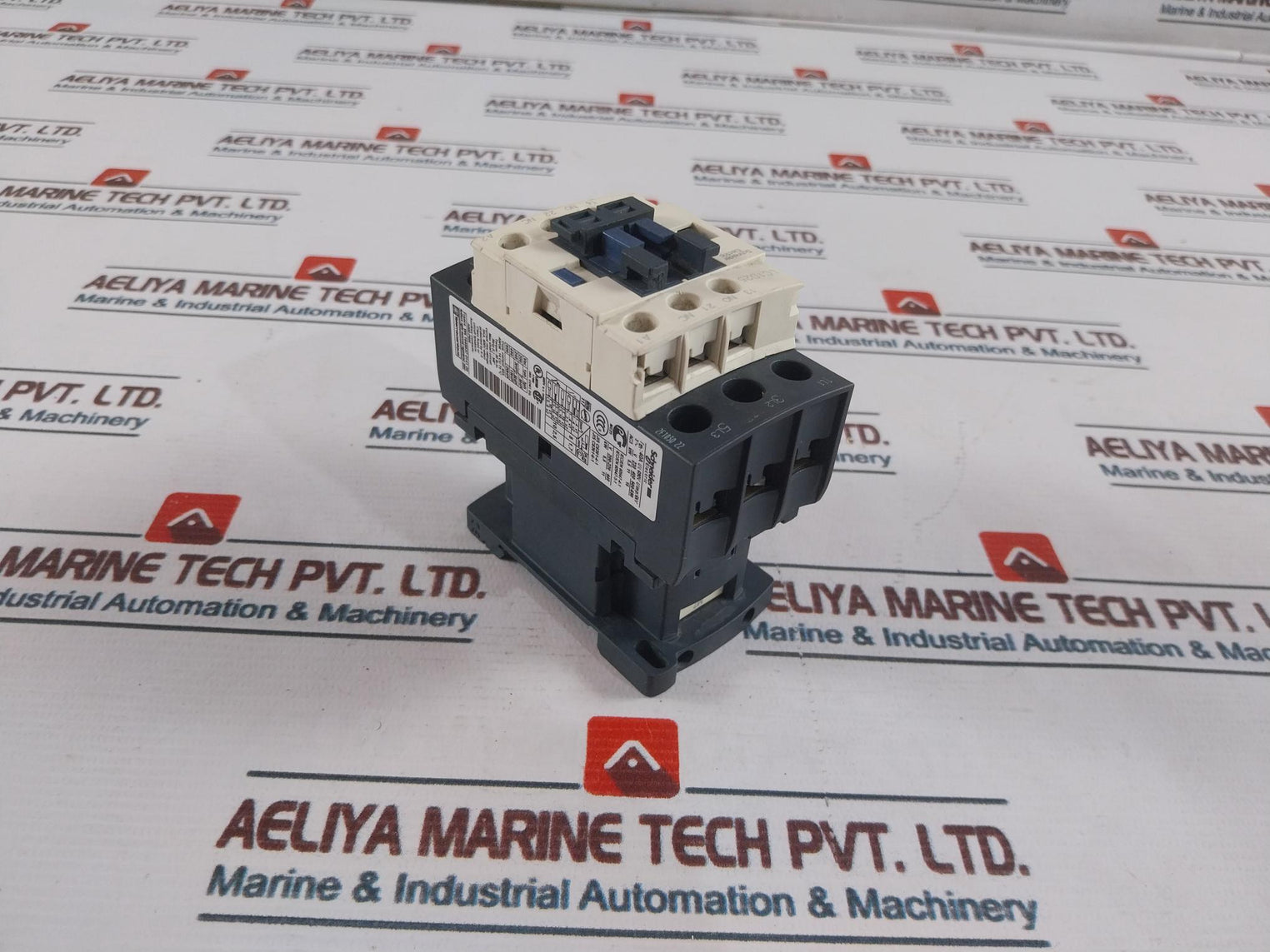 Schneider Electric LC1D25 Contactor M7 220V 50/60 Hz