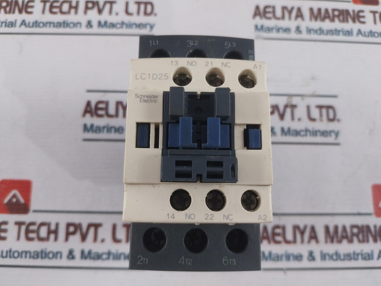 Schneider Electric LC1D25 Contactor M7 220V 50/60 Hz