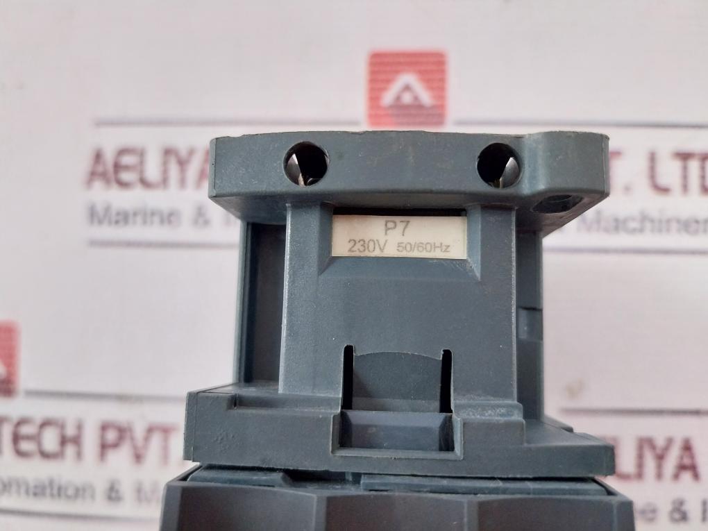 Schneider Electric Lc1D32 Contactor P7 230V 50/60Hz