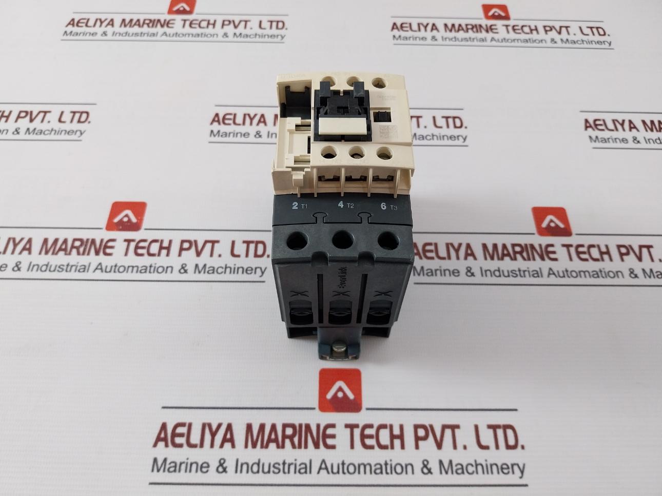 Schneider Electric Lc1D40A 3-pole Contactor 220V Ac 50/60 Hz 600Vac