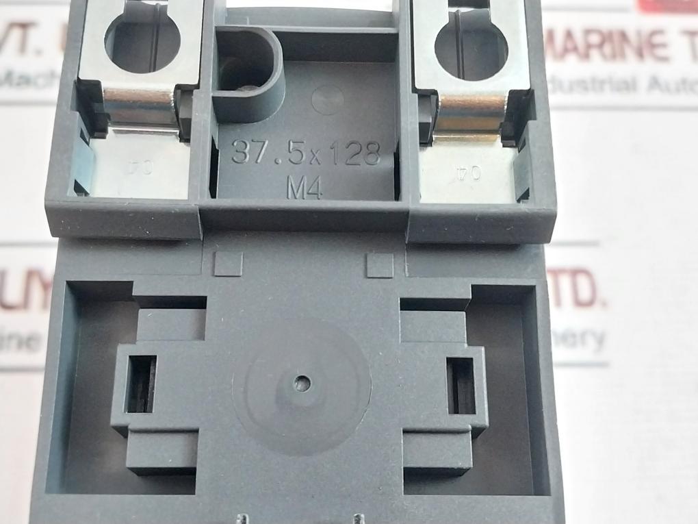 Schneider Electric Lc1D50Am7 3 Pole Contactor 440V-50A-220V Ac Coil