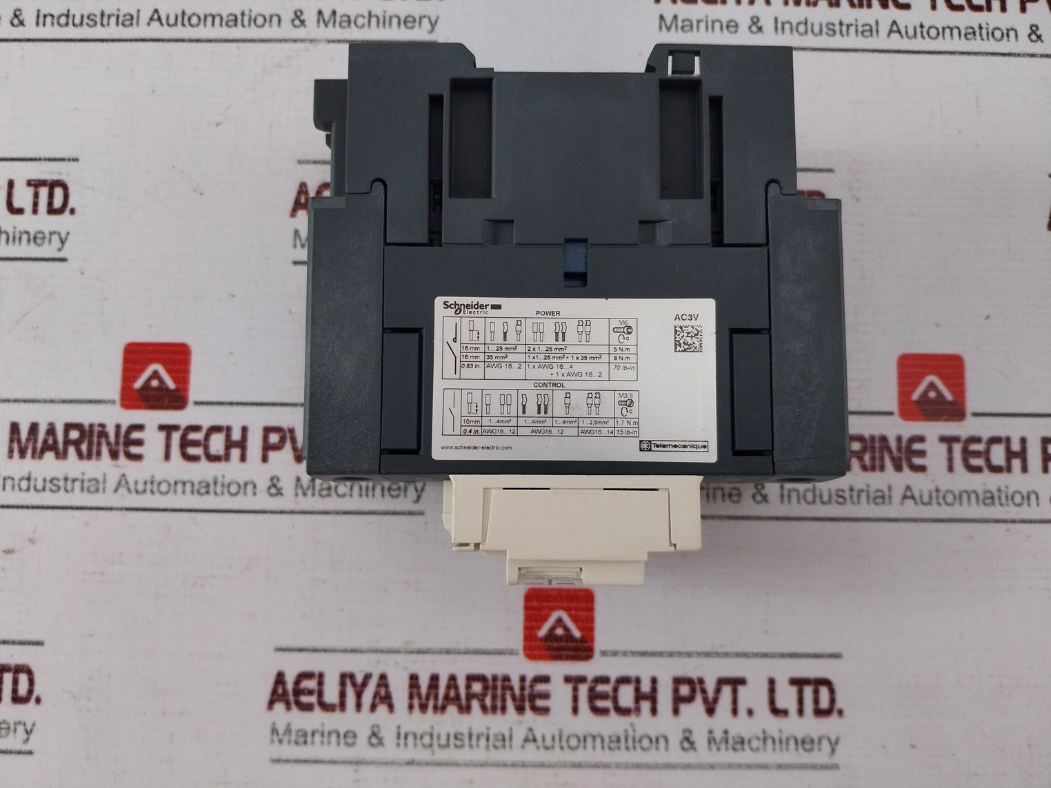 Schneider Electric Lc1D65Ar7 3 Pole Contactor 690V- 50/60Hz 80A