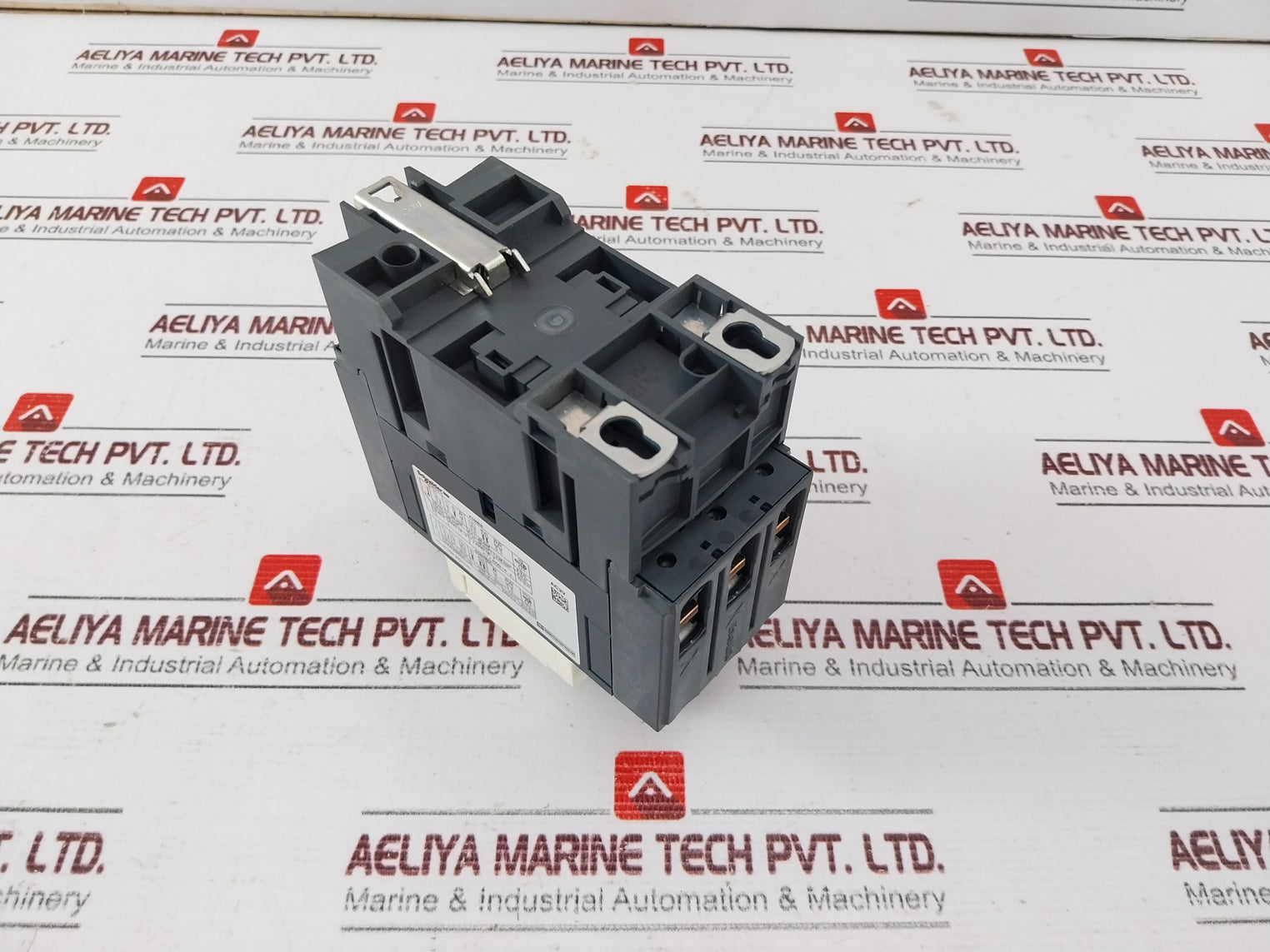 Schneider Electric Lc1D65Ar7 3 Pole Contactor 690V- 50/60Hz 80A