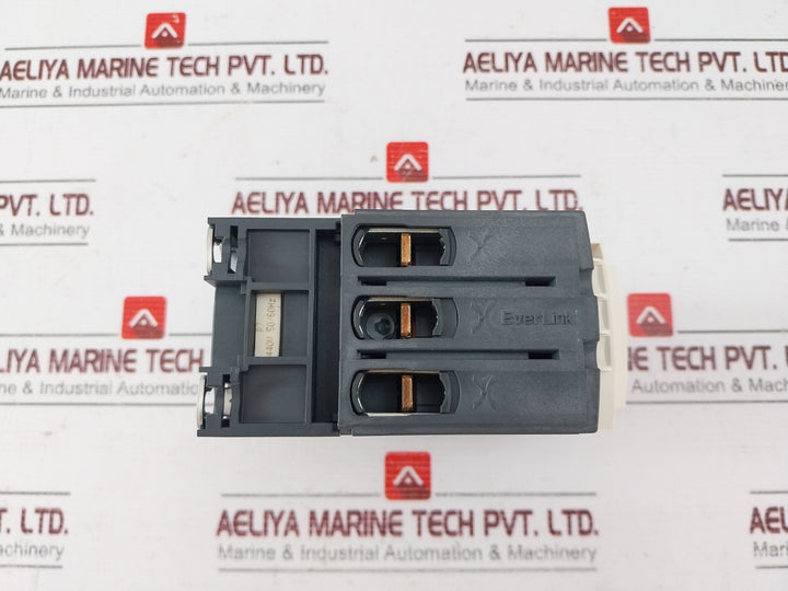 Schneider Electric Lc1D65Ar7 3 Pole Contactor 690V- 50/60Hz 80A