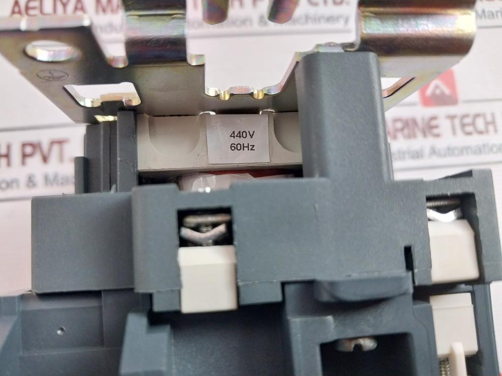 Schneider Electric Lc1D95 Contactor 600V 50/60Hz