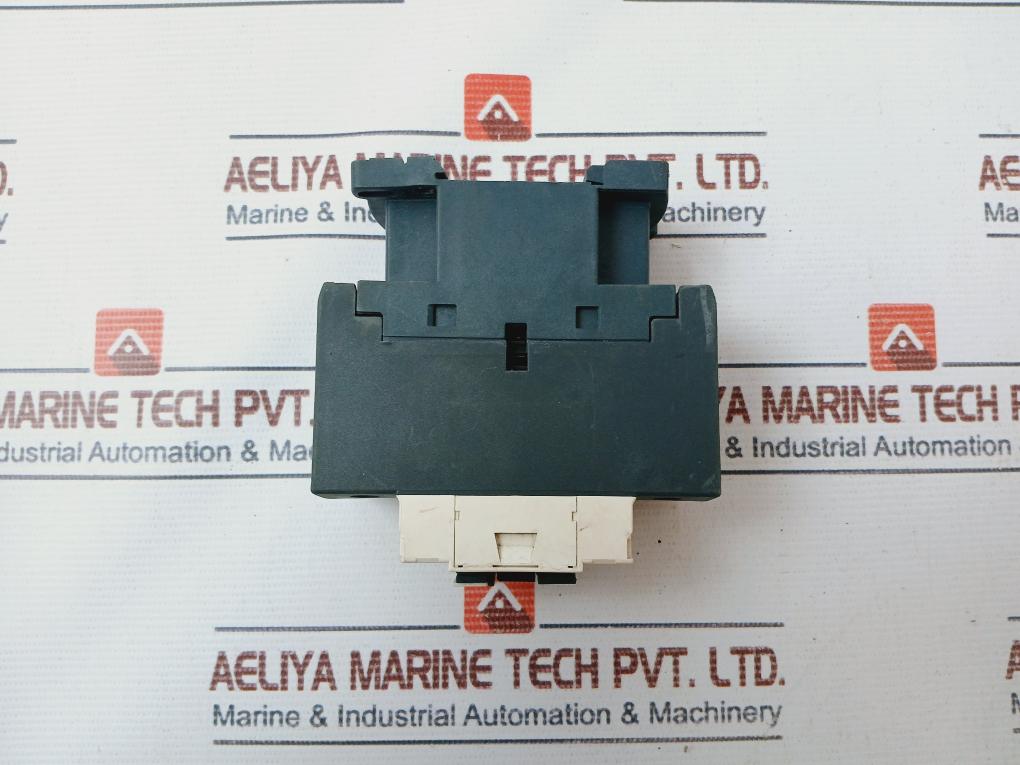 Schneider Electric Lc1Dt40 Contactor 40A 690V 50/60Hz