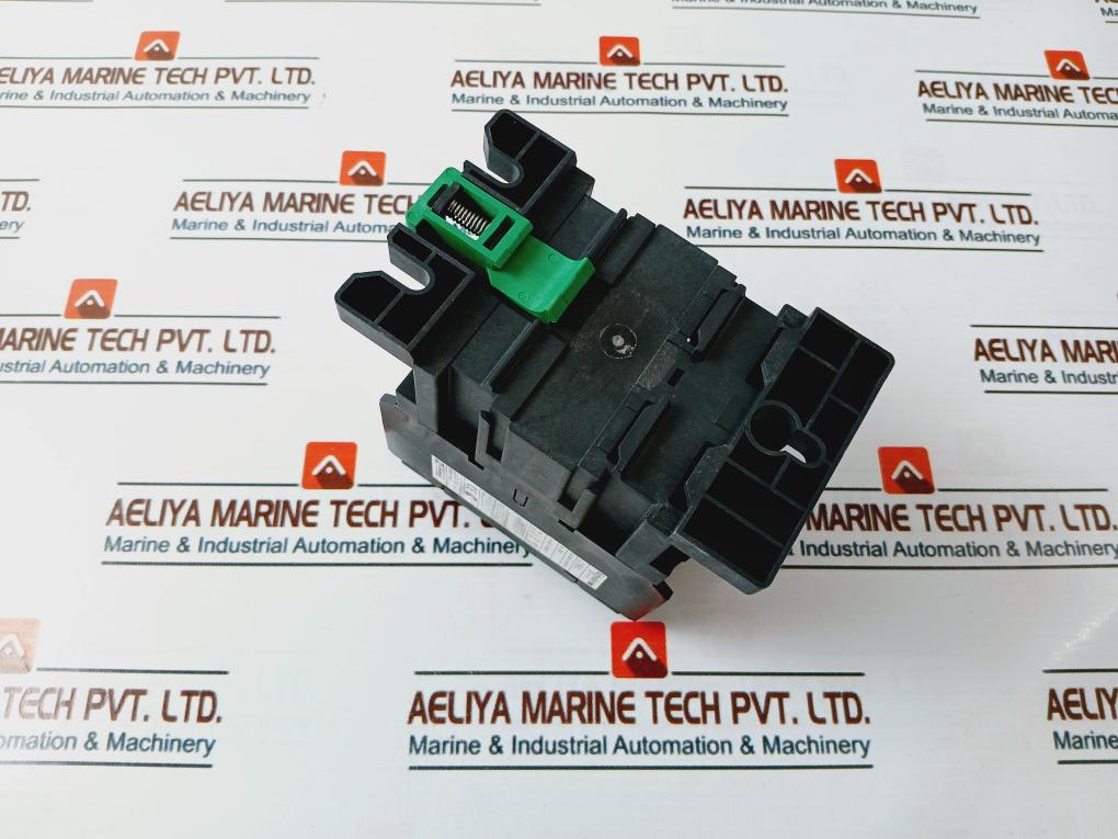 Schneider Electric Lc1E65M5 Easypact Contactor 690V