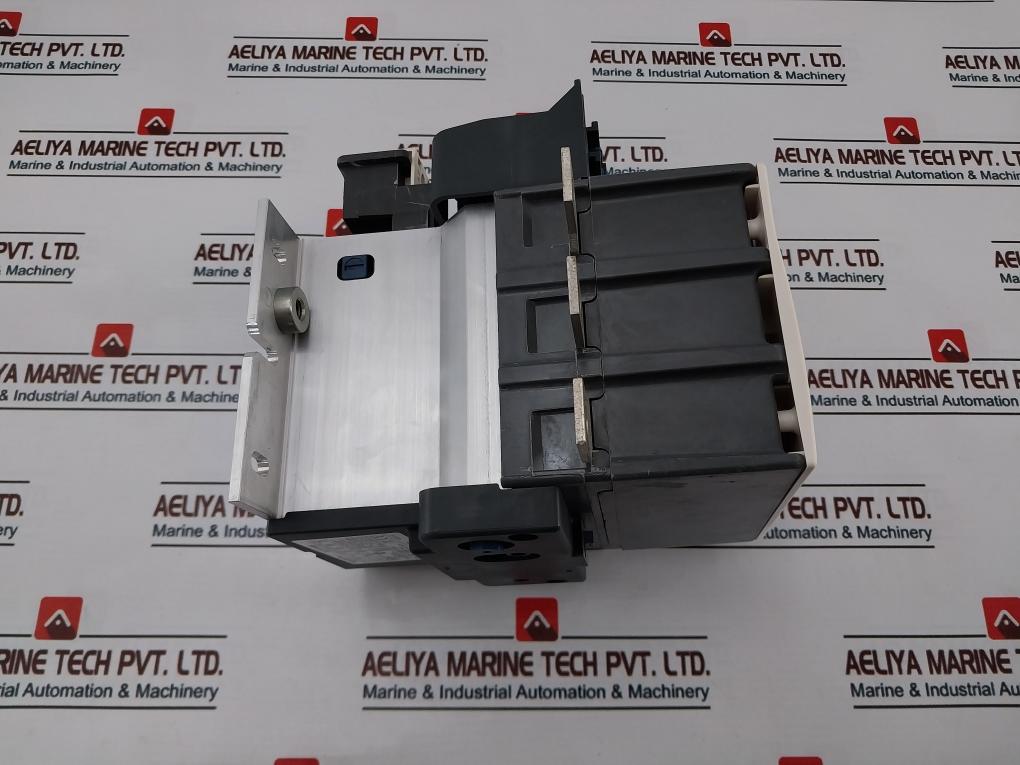 Schneider Electric Lc1F185 Screw Kit For 3 Pole Contactors