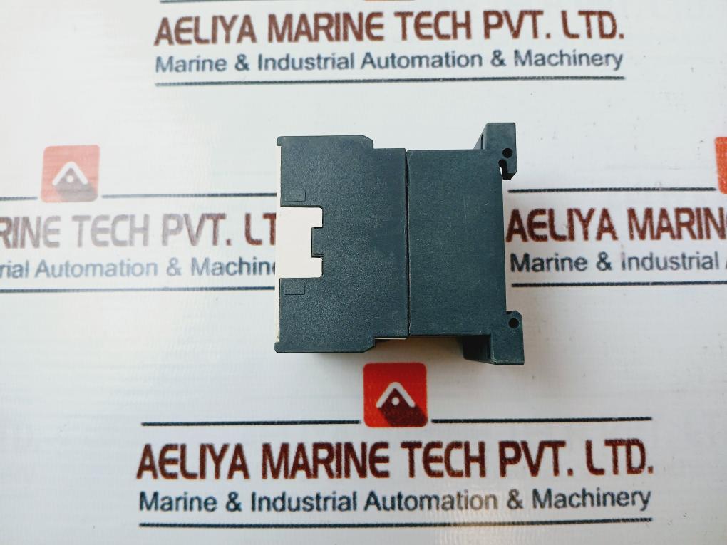 Schneider Electric Lc1K0610P7 Contactor 50/60Hz