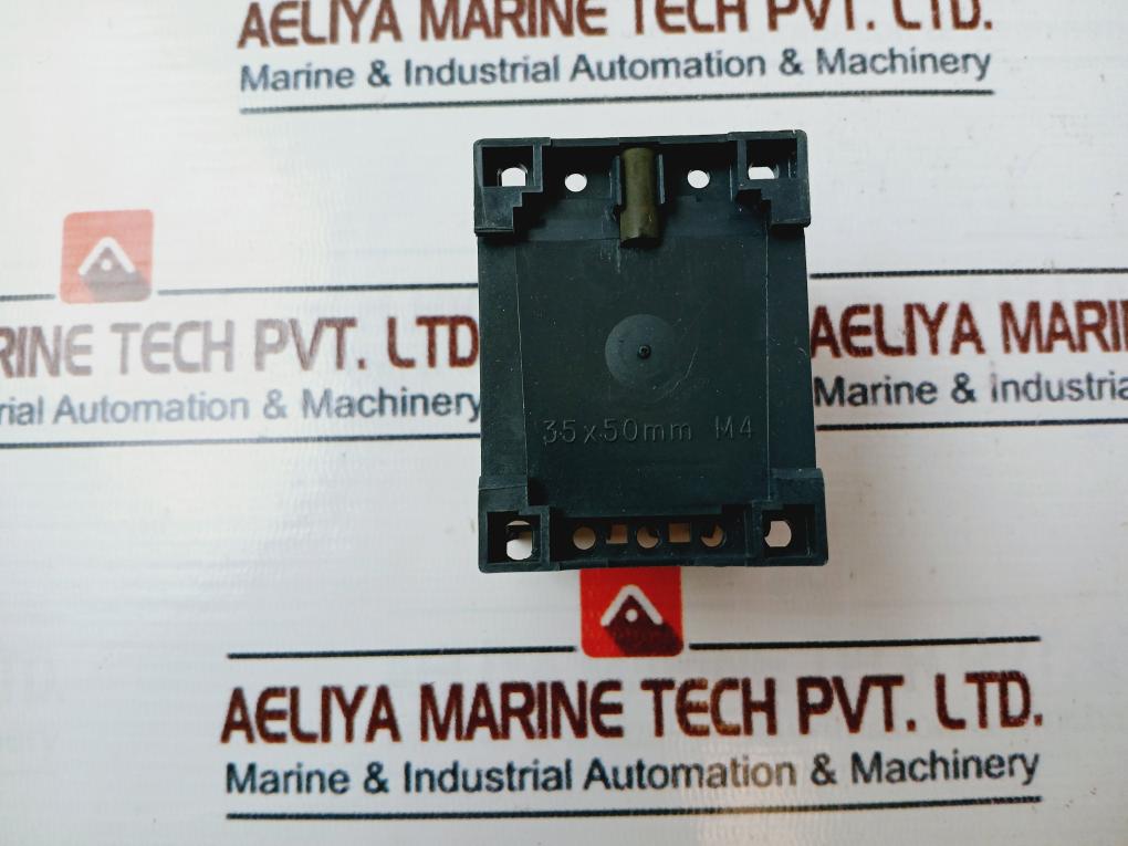 Schneider Electric Lc1K0610P7 Contactor 50/60Hz