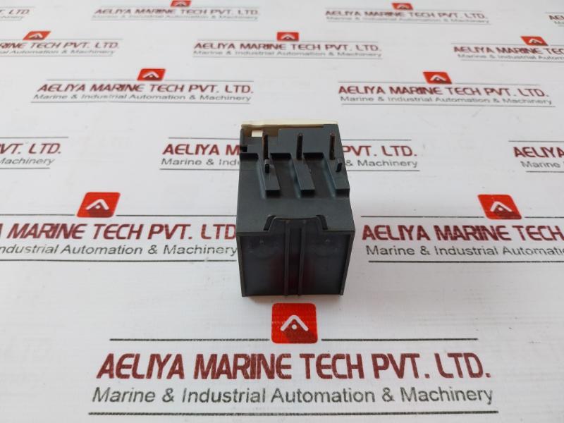 Schneider Electric Lrd 12 Thermal Overload Relay 600V A.C. Max