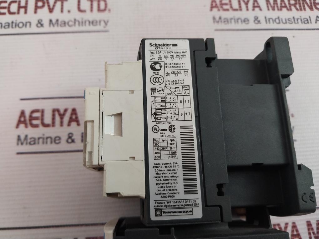 Schneider Electric LRD 16 Thermal Overload Relay w/ LC1D12 Contactor