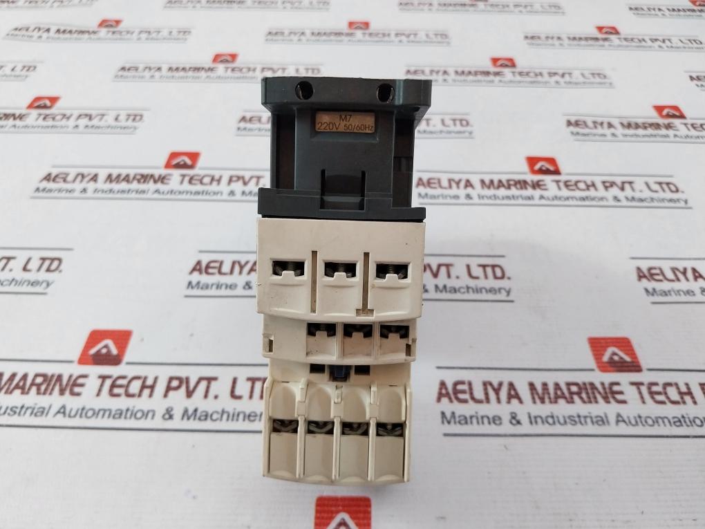 Schneider Electric Lrd16 Thermal Overload Relay With Contactor La1 Dn22 / Cad 32