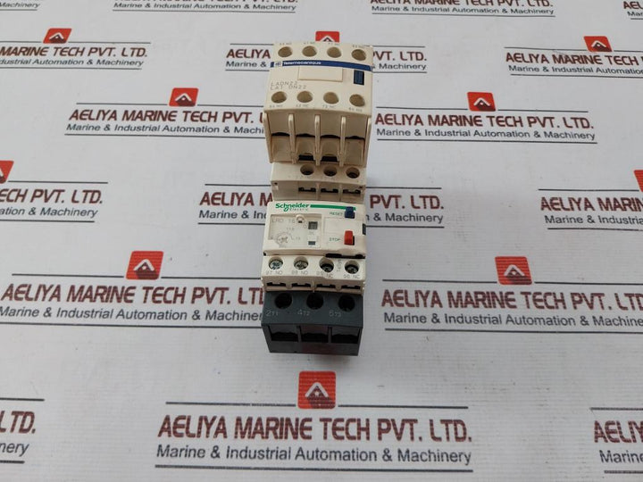 Schneider Electric Lrd16 Thermal Overload Relay With Contactor La1 Dn22 / Cad 32