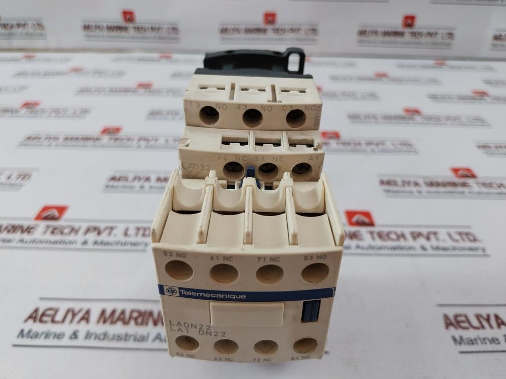 Schneider Electric Lrd16 Thermal Overload Relay With Contactor La1 Dn22 / Cad 32