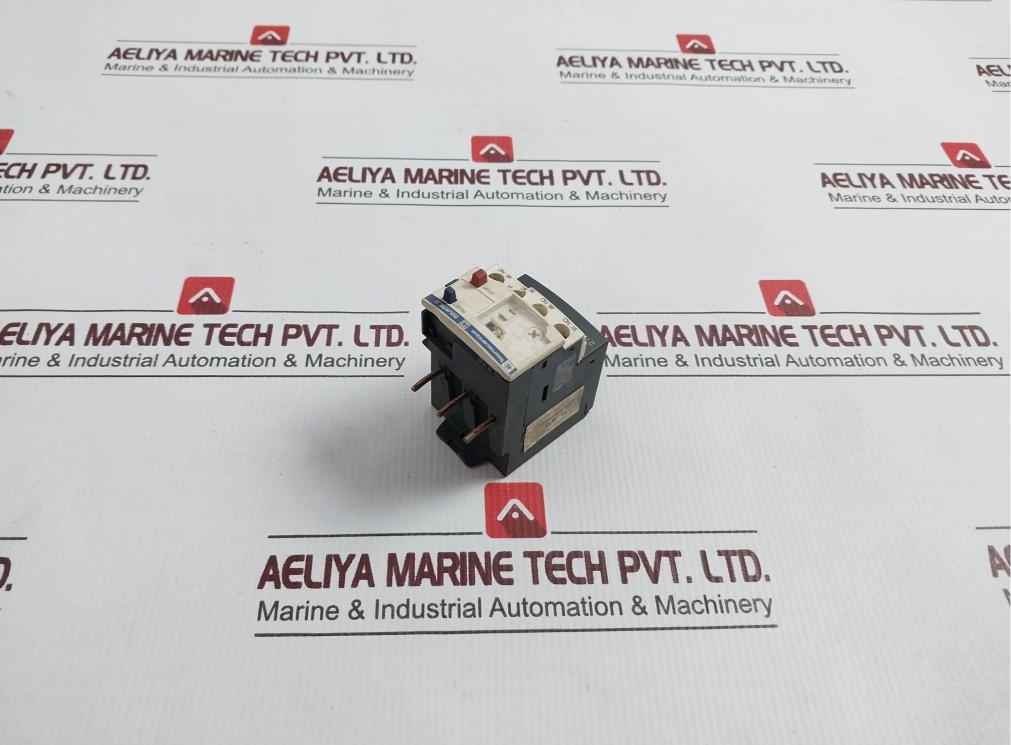 Schneider Electric Lrd 32 Overload Relay With Adapter 23–32A,600V