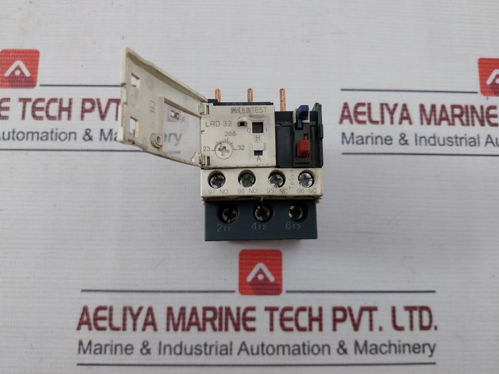 Schneider Electric Lrd32 Thermal Overload Relay Uimp 6Kv Ie 23-32A