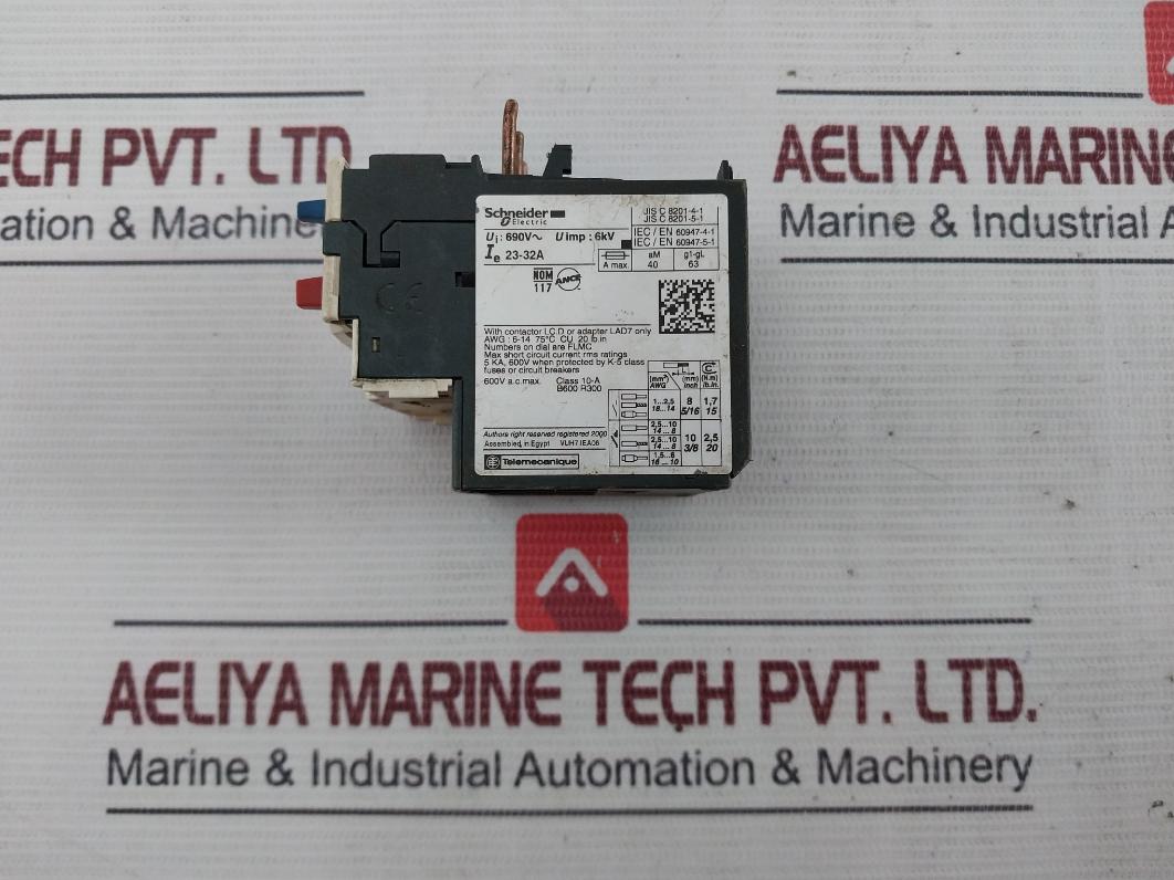Schneider Electric Lrd 32 Thermal Overload Relay Vuh7 Iea06 2C5Ukm3 Ie 23-32A