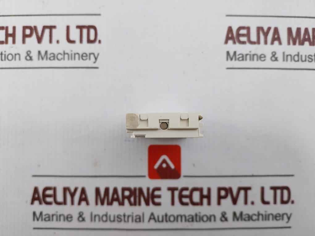 Schneider Electric Lua1C11 Auxiliary Signalling Contact Block 2.5A 250V