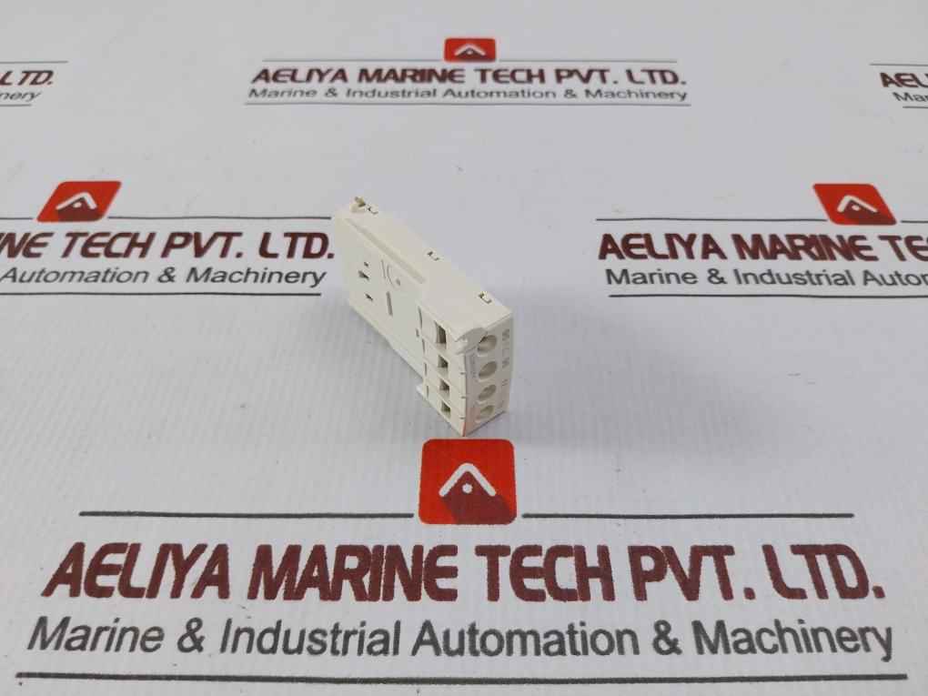 Schneider Electric Lua1C11 Auxiliary Signalling Contact Block 2.5A 250V