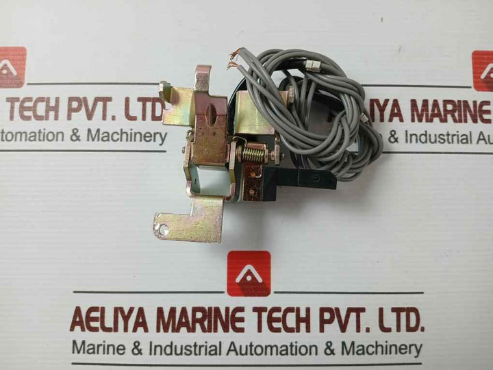 Schneider Electric Lv580079 Compact Mccb Accessory