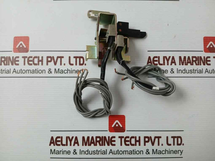 Schneider Electric Lv580079 Compact Mccb Accessory