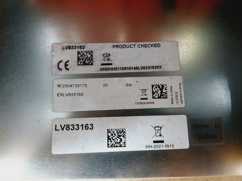 Schneider Electric Lv833163 Pole Drawout For Acb Circuit Breaker 2004735173