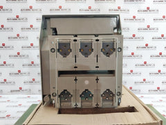 Schneider Electric Lv833163 Pole Drawout For Acb Circuit Breaker Masterpact Mtz