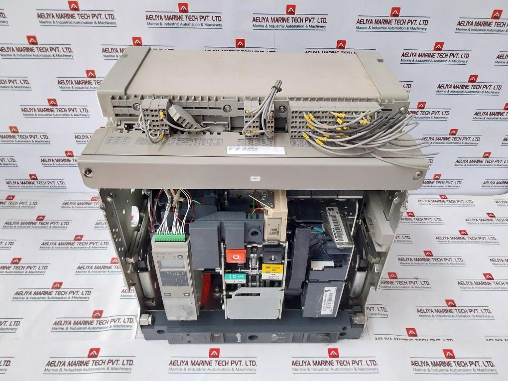 Schneider Electric Masterpact NW25 H1 Circuit Breaker 2500a