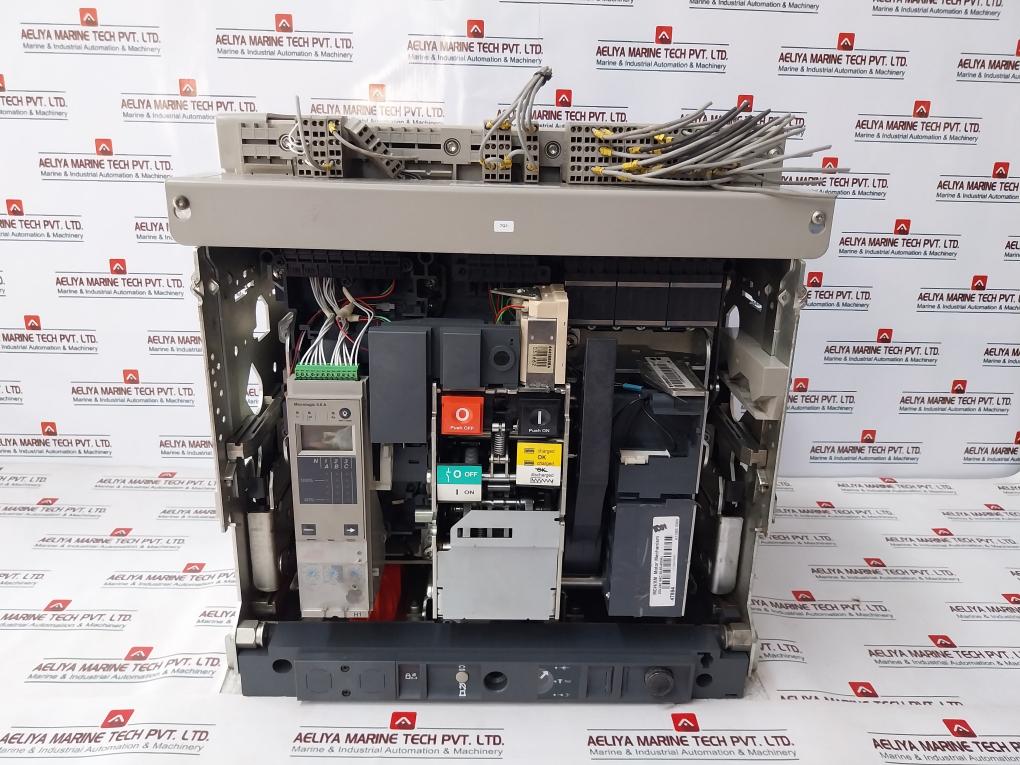 Schneider Electric Masterpact NW25 H1 Circuit Breaker 2500a