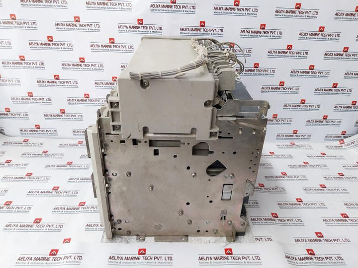 Schneider Electric Masterpact Nw32 H1 Micrologic 5.0a Circuit Breaker 3200a