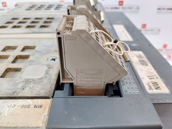 Schneider Electric Merlin Gerin Nw12 H1 Circuit Breaker Iec 60947-3 50/60Hz