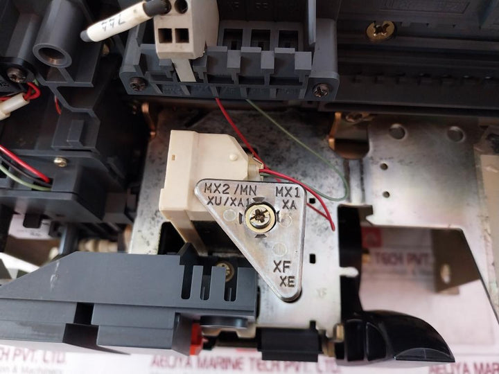 Schneider Electric Merlin Gerin Nw12 H1 Circuit Breaker Iec 60947-3 50/60Hz