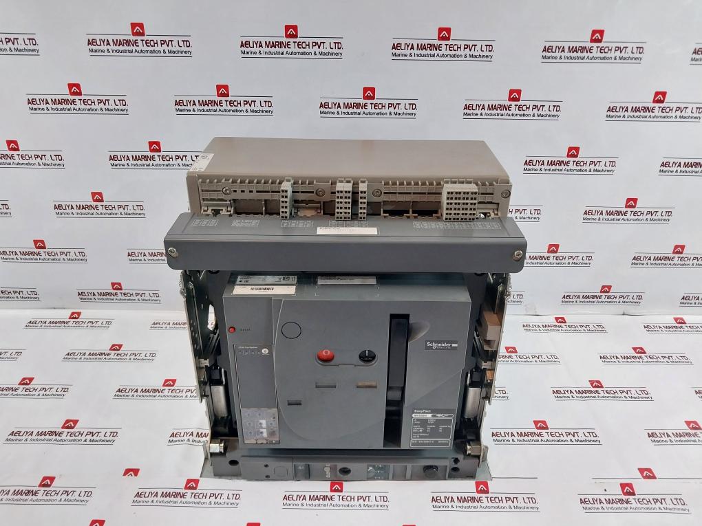 Schneider Electric Mvs08N Easypact Electrical Circuit Breaker Iec/En 60947-2