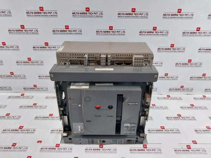 Schneider Electric Mvs08N Easypact Electrical Circuit Breaker Iec/En 60947-2
