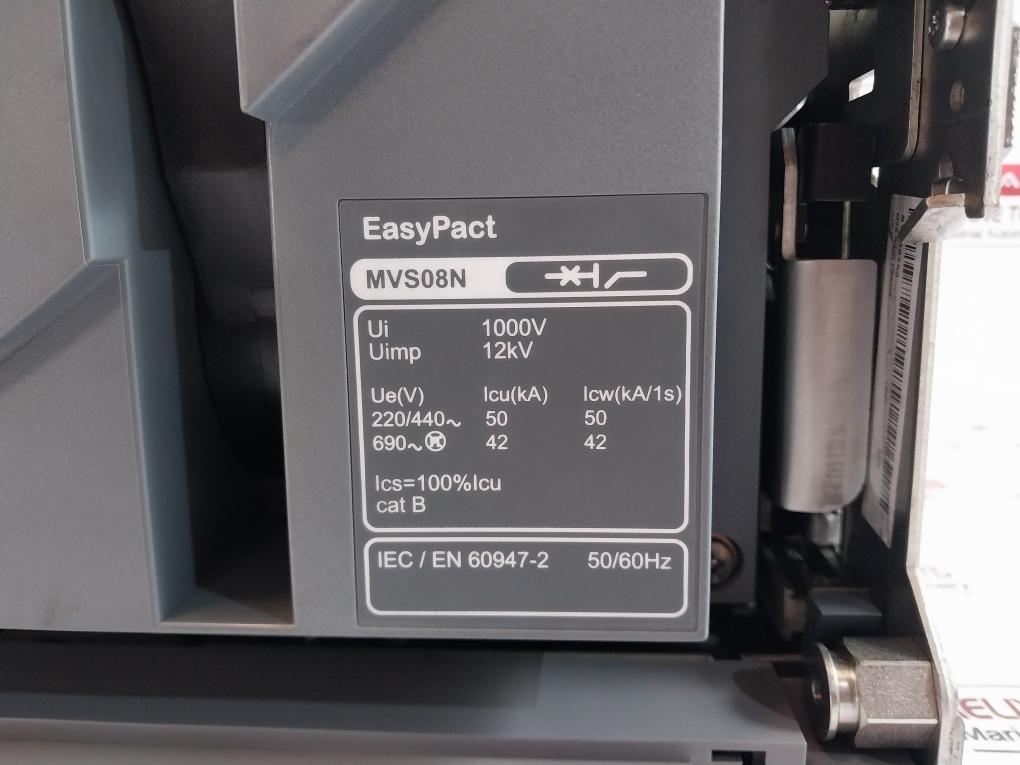 Schneider Electric Mvs08N Easypact Electrical Circuit Breaker Iec/En 60947-2