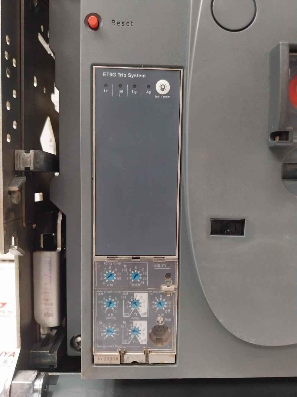 Schneider Electric Mvs25N Easypact Circuit Breaker 50/60Hz Gh800017Aa Wx14174