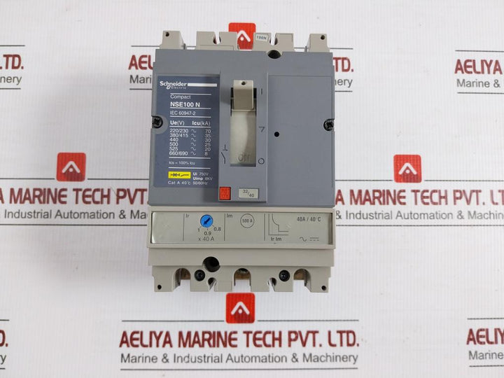 Schneider Electric Nse100N3040 Molded Case Circuit Breaker 50/60Hz