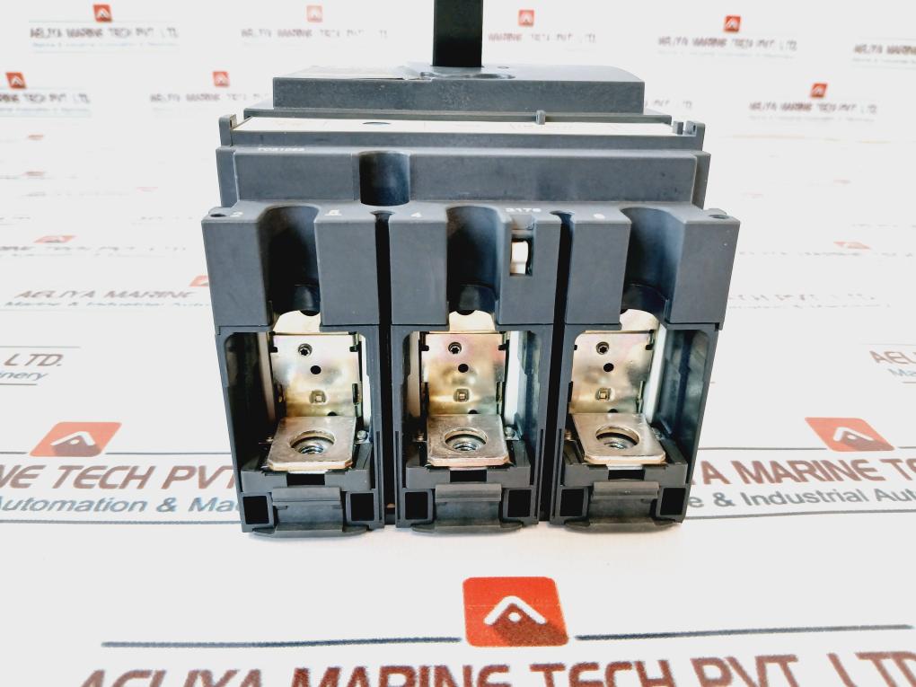 Schneider Electric Nsx 100B Circuit Breaker 50/60Hz