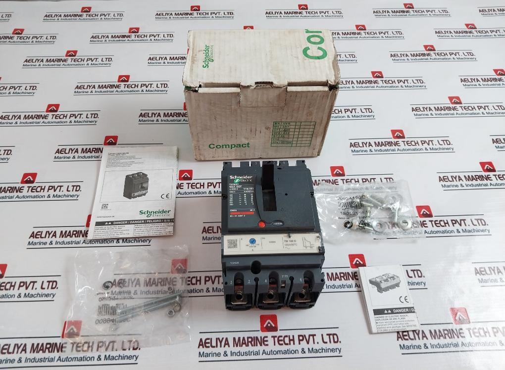 Schneider Electric Nsx 160F Circuit Breaker 50/60 Hz