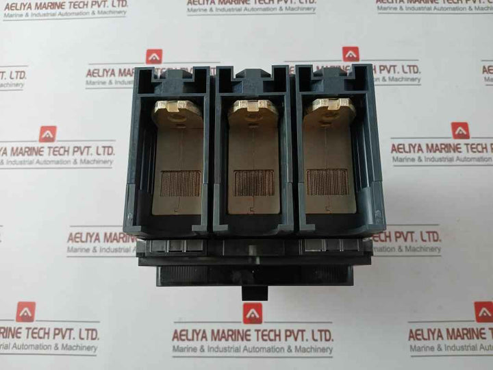 Schneider Electric Nsx 630S Compact Nsk Circuit Breaker 800V 8Kv 50/60Hz