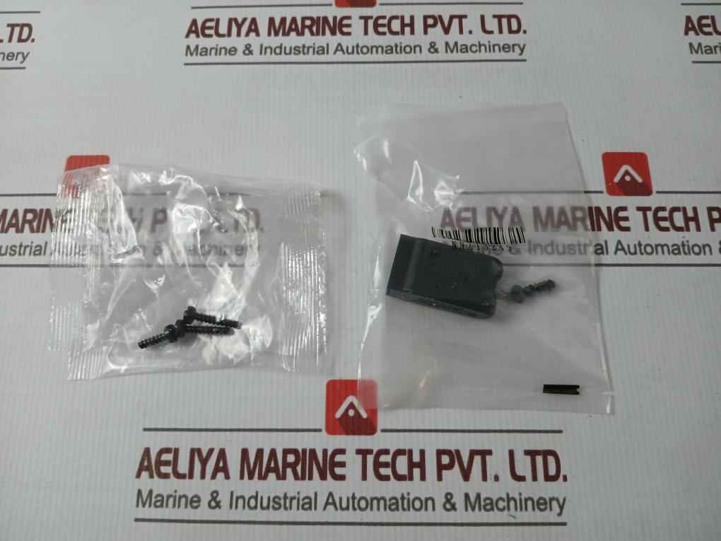 Schneider Electric Nsx 630S Compact Nsk Circuit Breaker 800V 8Kv 50/60Hz