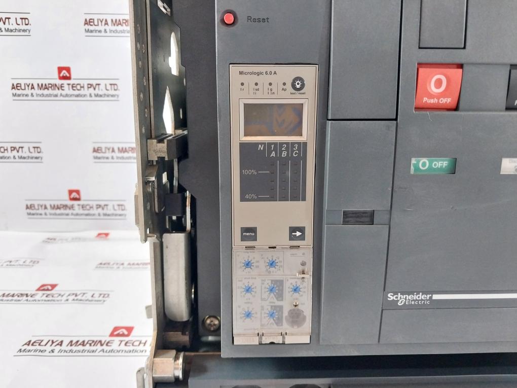 Schneider Electric Nw02 H1 3P Masterpact Micrologic 6.0A Circuit Breaker Unit