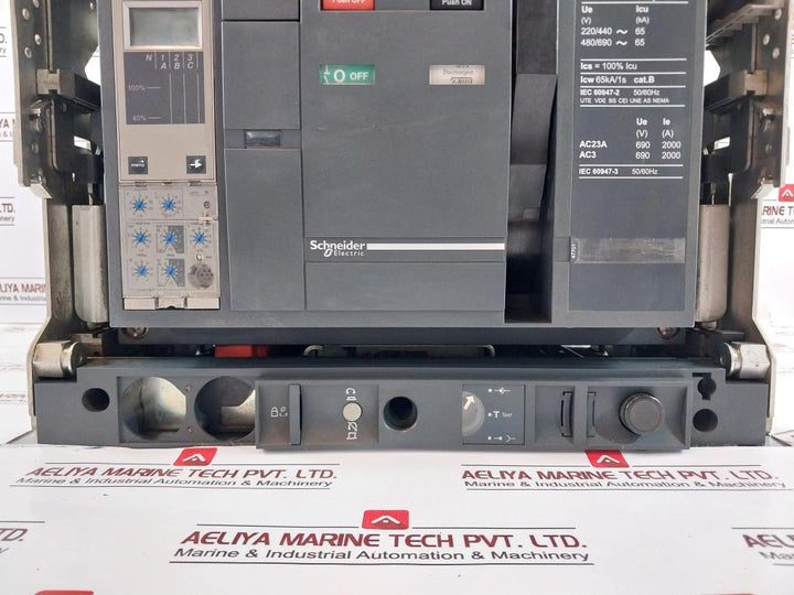Schneider Electric Nw02 H1 3P Masterpact Micrologic 6.0A Circuit Breaker Unit