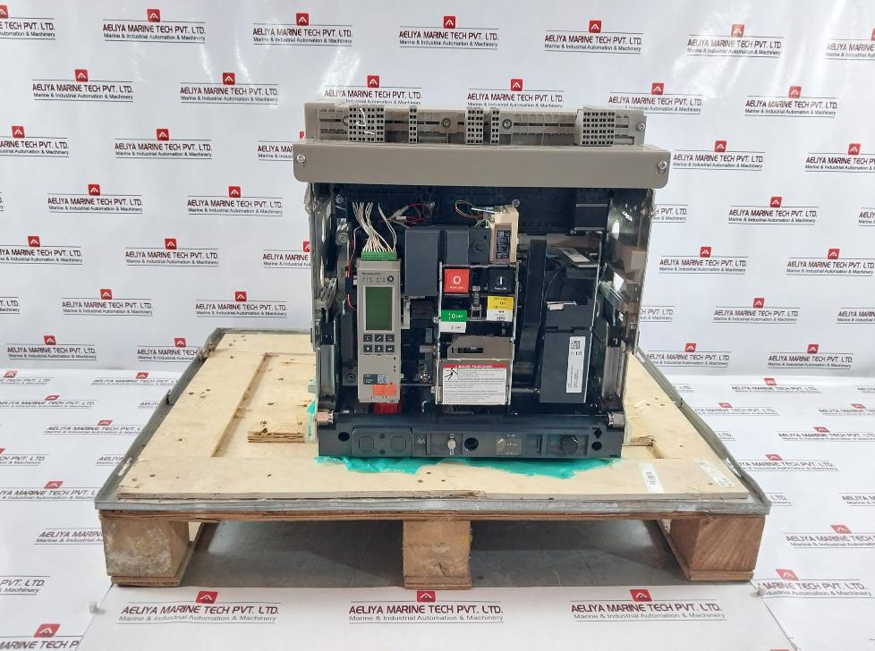 Schneider Electric Nw08 H1 Masterpact Circuit Breaker Micrologic 6.0P 1000V 12Kv