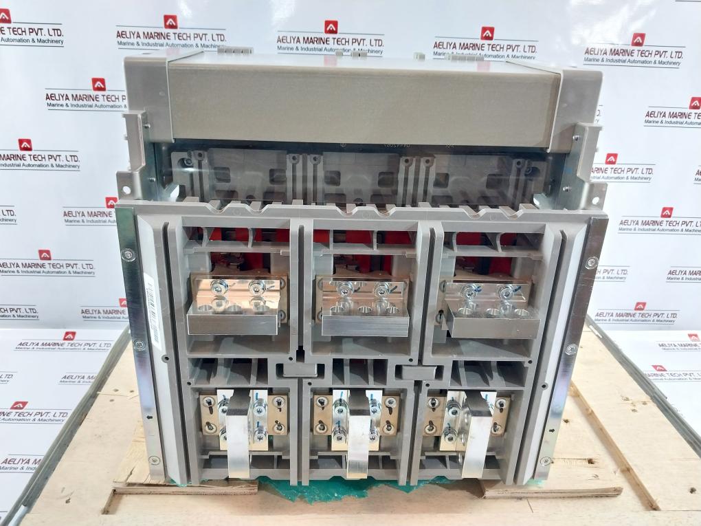 Schneider Electric Nw08 H1 Masterpact Circuit Breaker Micrologic 6.0P 1000V 12Kv