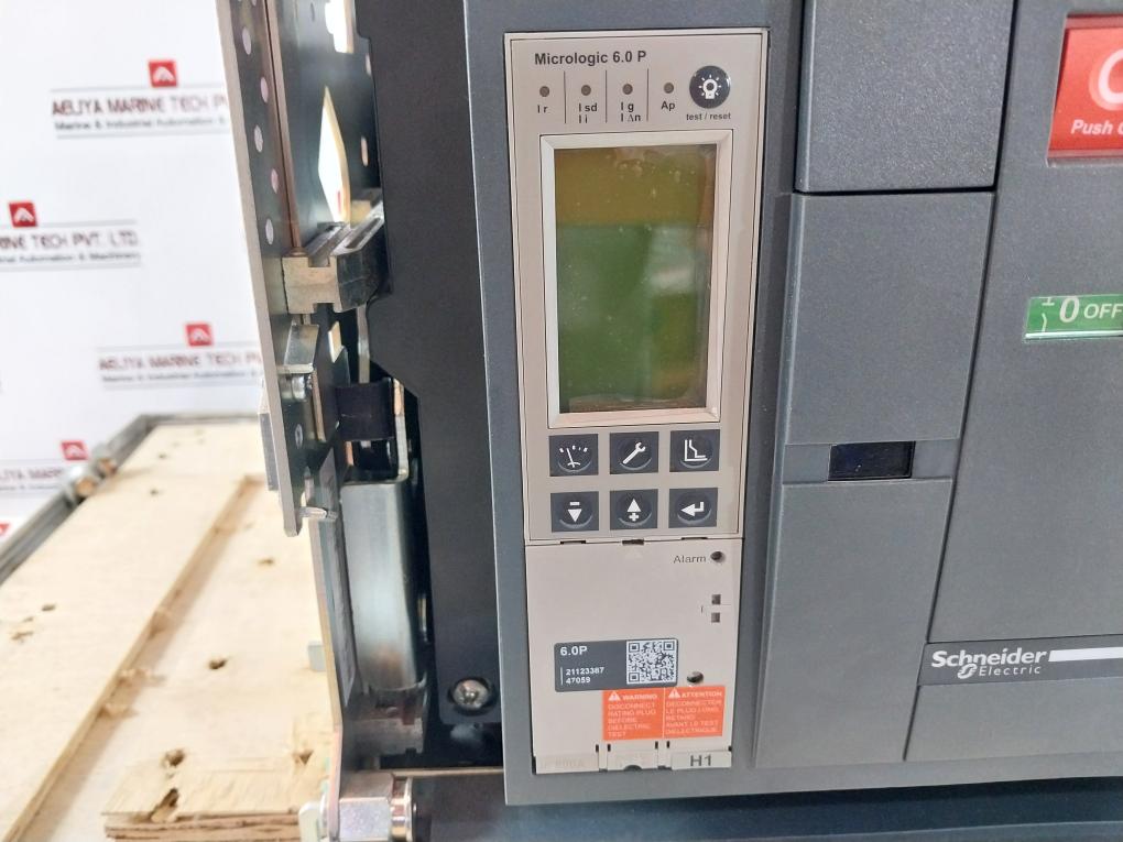 Schneider Electric Nw08 H1 Masterpact Circuit Breaker Micrologic 6.0P 1000V 12Kv