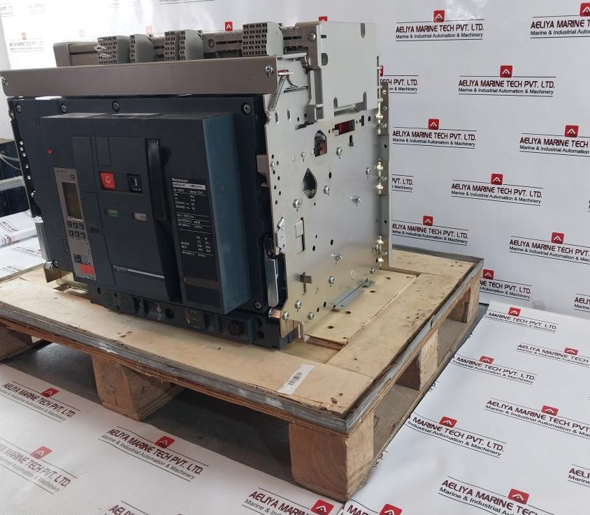 Schneider Electric Nw08 H1 Masterpact Nw Circuit Breaker 1000V 12Kv 50/60Hz