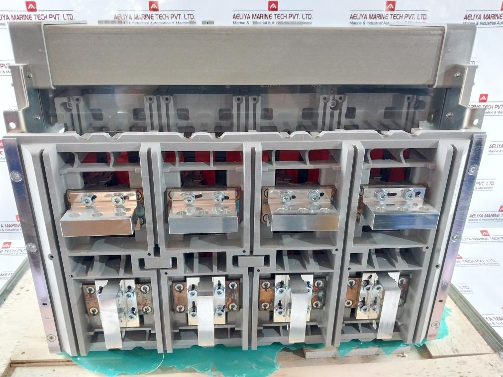 Schneider Electric Nw08 H1 Masterpact Nw Circuit Breaker Iec 60947-2 1000V 12Kv