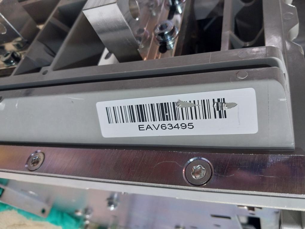 Schneider Electric Nw08 H1 Masterpact Nw Circuit Breaker Iec 60947-2 1000V 12Kv